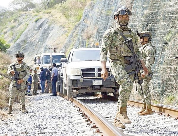 ¡TRENES VIEJOS, OBRAS MAL HECHAS Y PRISAS!