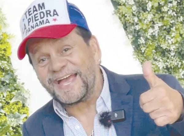 ¡VE EL LEGENDARIO “MANOS DE PIEDRA” DURÁN BOXEO SIN NIVEL!