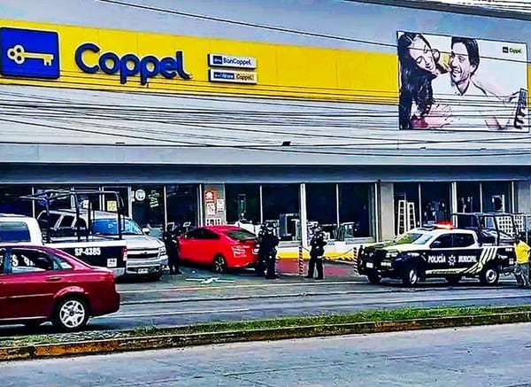 ¡ASALTAN A DOS MUJERES QUE RETIRARON 100 MIL DEL BANCO!