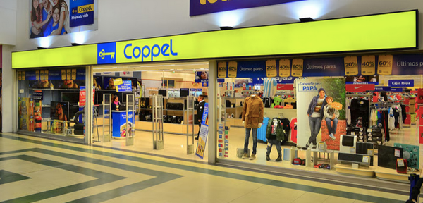 ¡HAMPONES SAQUEAN LAS CAJAS DE TIENDA COPPEL EN LA PLAZA COMERCIAL GRAN PATIO!
