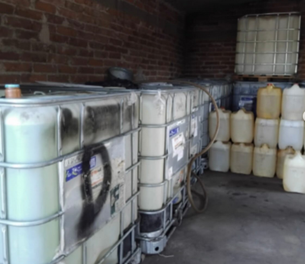 ¡FGR ASEGURA MÁS DE 500 LITROS DE HIDROCARBURO, VARIOS VEHÍCULOS Y UN INMUEBLE EN POZA RICA!