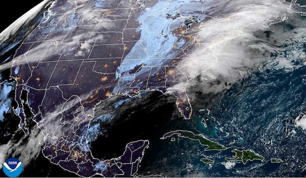 ¡EL FRENTE FRÍO ESTÁ ATORADO EN TECOLUTLA! - *PERO MANDA ALGUNAS LLUVIAS Y NORTE FRESCO
