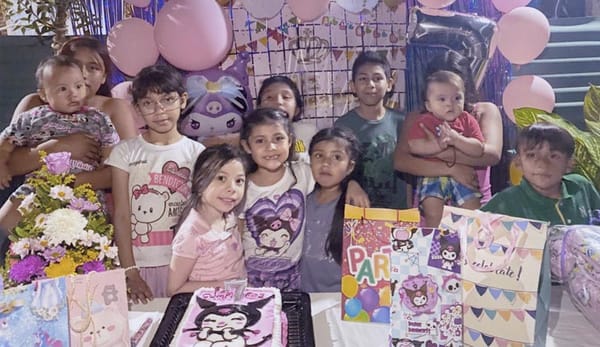 ¡GRAN FESTEJO PARA SHARLOTTE!