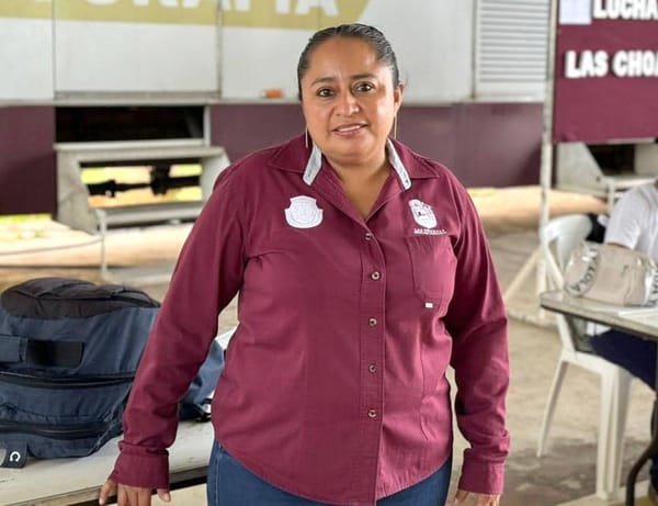 ¡LLEGA MARIELA, SE VA VA-LENTÍN! - A LA SECRETARIA DE SALUD