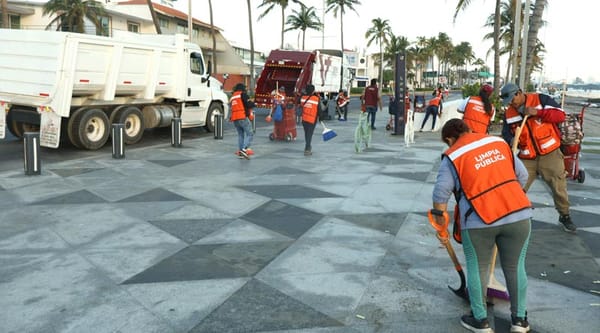¡ENTRÓ ‘LA BARREDORA’ Y SE ACABÓ LA FIESTA EN EL BULEVAR!