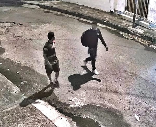 ¡“JAULEROS” SAQUEAN VIVIENDAS EN LAS COLONIAS 21 DE ABRIL Y POCITOS Y RIVERA!