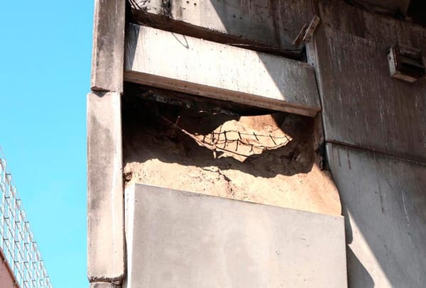 ¡‘CIERRAN’ EL PUENTE! - *No dejarán subir vehículos pesados