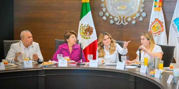 ¡LLEVAN MESA DE LA PAZ A BOCA! - *Maryjose fue la anfitriona