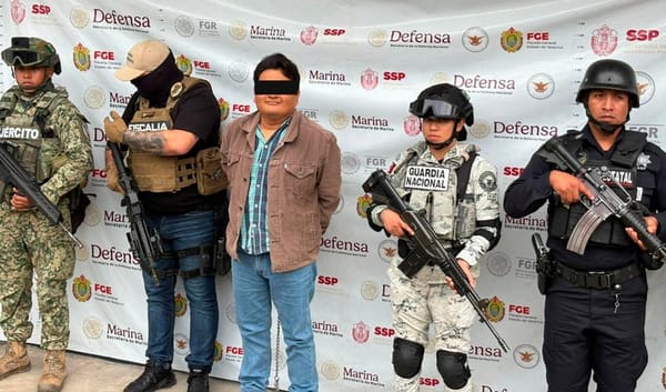 ¡CAE EX PROFESOR DEL CONALEP ‘COCHINON’! - CON ENGAÑOS LLEVÓ A UNA MENOR ESTUDIANTE A UN MOTEL DE PAPANTLA