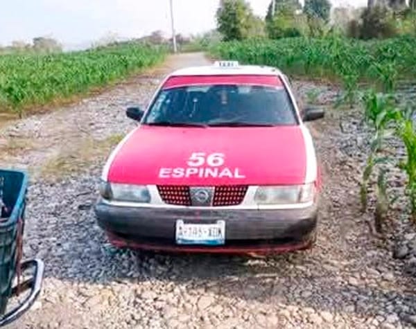 ¡MATAN A RULETERO Y A PASAJERA EN EL ESPINAL!