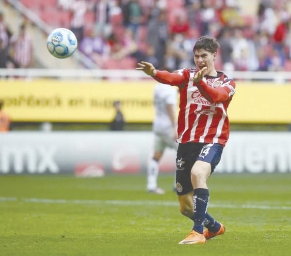 ¡NADIE FRENA A LAS CHIVAS!