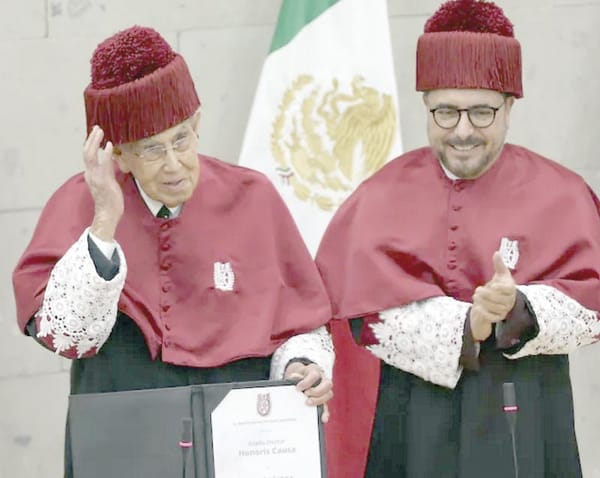 ¡IPN OTORGA DOCTORADO HONORIS CAUSA A CUAHTÉMOC CÁRDENAS!