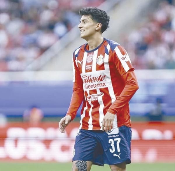 ¡AVALA FIFA QUE LEDEZMA Y BRIAN JUEGUEN PARA EL TRICOLOR!