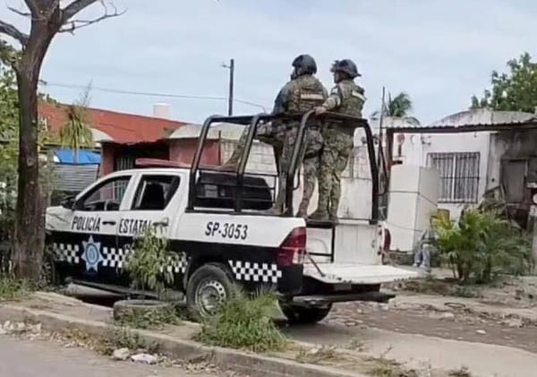 ¡MADRE DE FAMILIA ACUSÓ DE DISCRIMINACIÓN CONTRA POLICÍAS DE LA SSP!