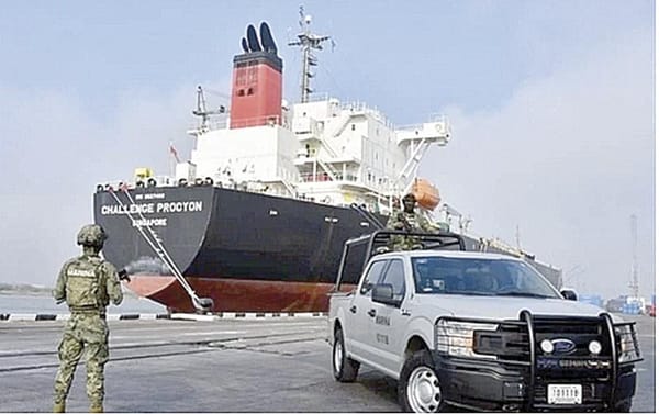 ¡NIEGAN HUACHICOLEO DE MEGADECOMISO!