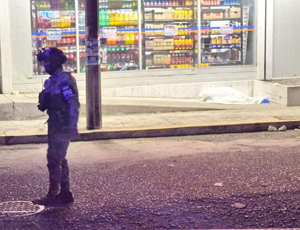 ¡FALLECIÓ “SARITA” MIENTRAS ATENDÍA SU PUESTO DE DULCES!