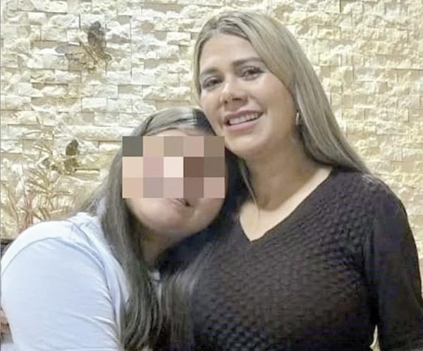 ¡LIBERAN A SECRETARIA PARTICULAR DE MANZO!