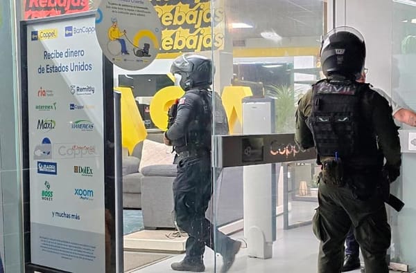 ¡ROBAN CELULARES EN ASALTO A TIENDA COPPEL DEL NÚCLEO DEPORTIVO!