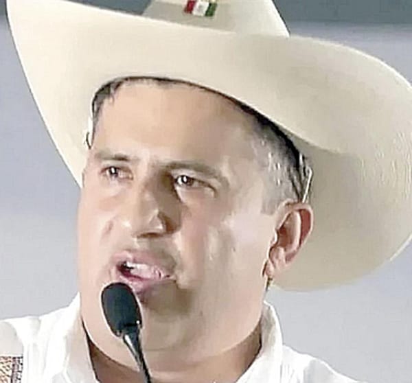 ¡VENDIÓ A MANZO POR DROGAS! - DIRECTOR DE RELACIONES PUBLICAS