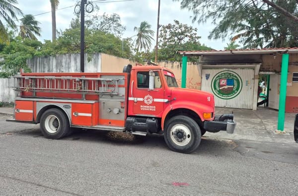 ¡ALARMA POR OLOR A GAS EN SECUNDARIA DE PLAYA LINDA!