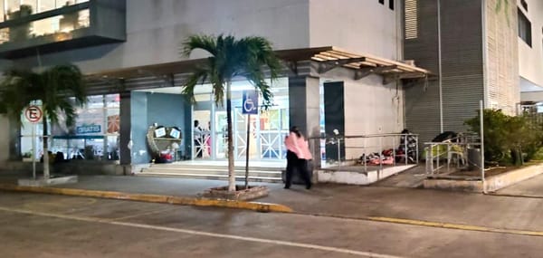 ¡FAMILIAS SUFREN MADRUGADAS CON LOS FUERTES VIENTOS Y FRÍO!