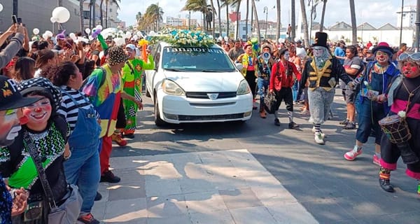 ¡HOMENAJE PÓSTUMO A “TUN TUN”! - *Termina en rebambaramba