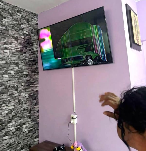 ¡“RATAS” VACIARON LA CASA EN LA COLONIA RESERVA TARIMOYA!