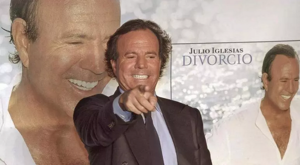 ¡JULIO IGLESIAS EXIGÍA PRUEBAS GINECOLÓGICAS Y DE ETS A SUS EMPLEADAS!