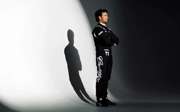 ¡ESTÁ CHECO PÉREZ OPTIMISTA PESE A PROBLEMAS CON SU AUTOMÓVIL!