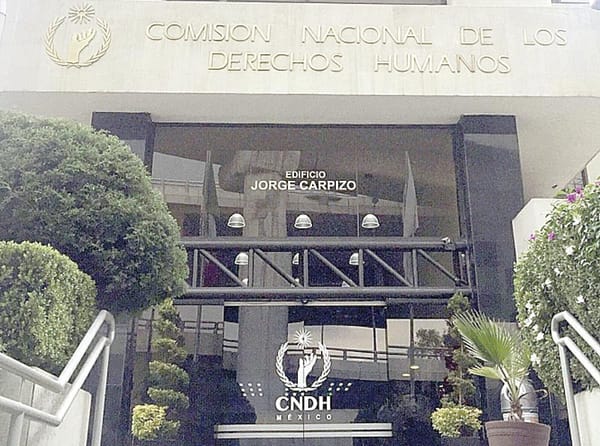 ¡CNDH DECLARA JURÍDICAMENTE INVIABLE PARTICIPAR EN COMISIÓN DE LA VERDAD DEL CASO IGUALA!
