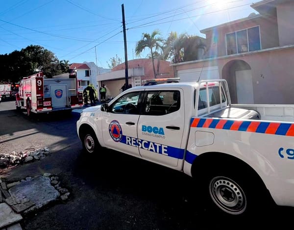 ¡POR FUGA DE GAS SE INCENDIA COCINA EN LA TAMPIQUERA!