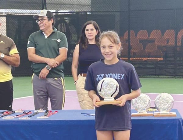 ¡DOMINA VERACRUZ REGIONAL DE TENIS!