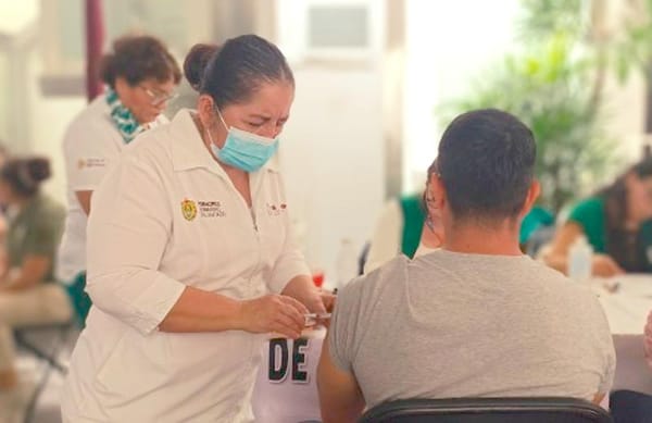 ¡VACUNARÁN A LAS BASTONERAS! - CONTRA SARAMPIÓN