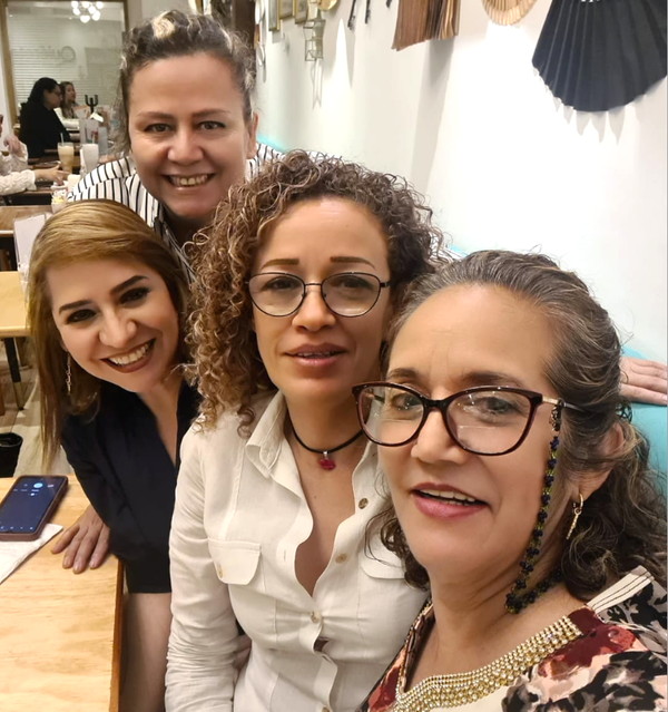 CELEBRANDO LA VIDA DE LA GUAPA HERMES MORALES