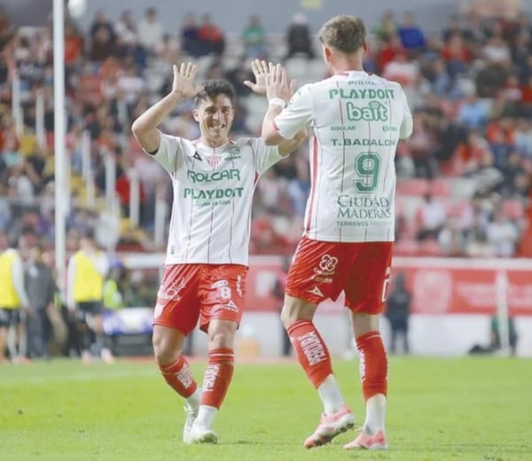 ¡NECAXA ELECTROCUTA A SAN LUIS CON GOLES!