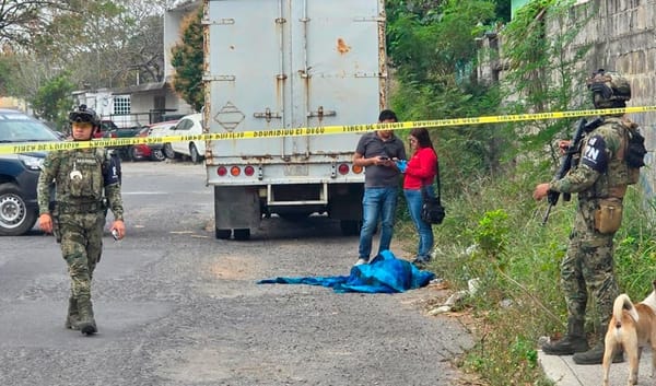 ¡AMANECIÓ HOMBRE SIN VIDA FRENTE AL PANTEÓN MUNICIPAL!