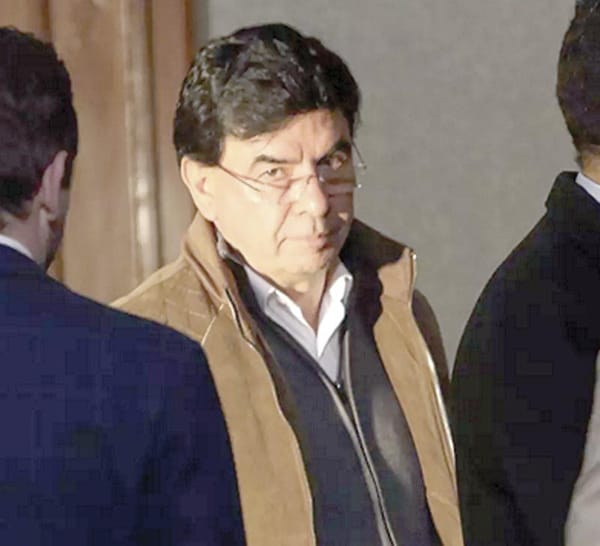 ¡LIGÓ JULIO SCHERER A EX VOCERO DE AMLO CON EL 'REY DEL HUACHICOL'!