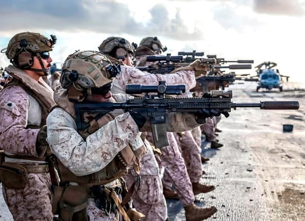 ¡VIENEN LOS MARINES! - SIEMPRE SI