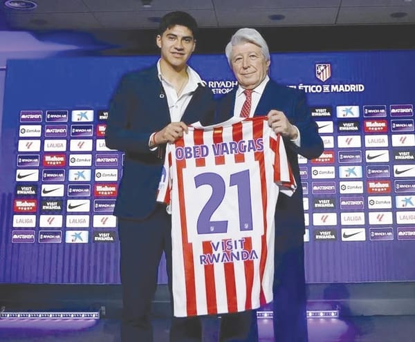 ¡OLVIDA A HUGO Y CONFUNDE A RAÚL EN PRESENTACIÓN DE OBED VARGAS!