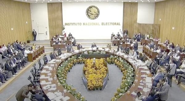 ¡VEN IMPACTO AL INE CON TRES CONSEJEROS MENOS!