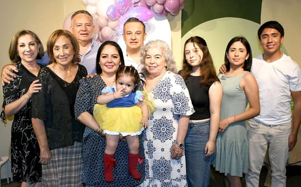 AINARA CELEBRA SU PRIMER AÑITO