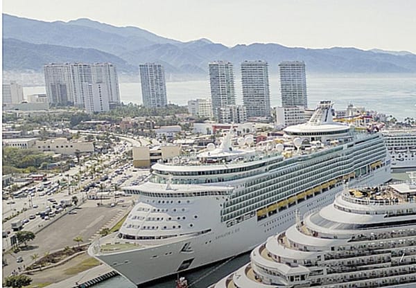 ¡SUSPENDEN CRUCEROS ARRIBOS A VALLARTA!