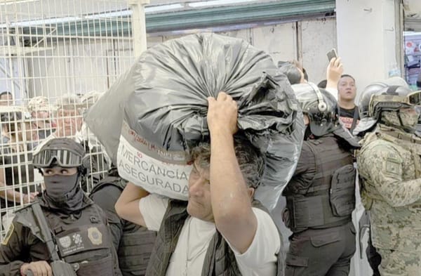 ¡DECOMISAN MERCANCÍA APÓCRIFA DEL MUNDIAL!