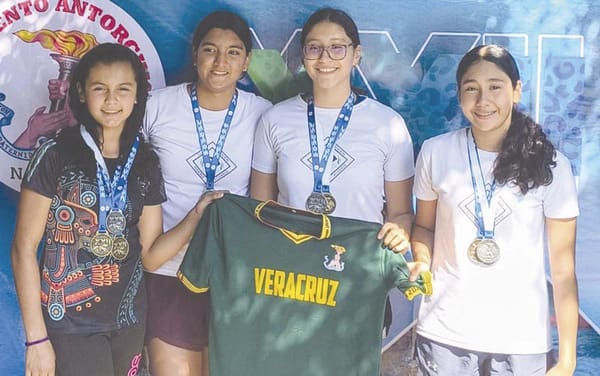 ¡DESTACAN SIRENAS EN ESPARTAQUEADA DEPORTIVA!