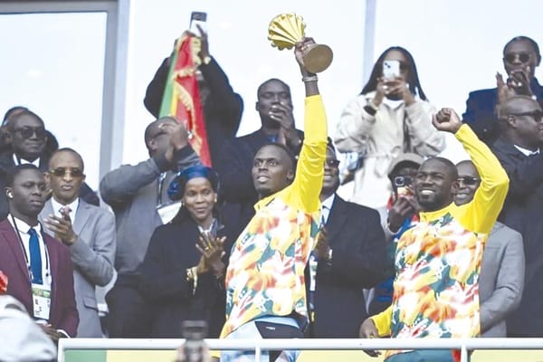 ¡PESE A SANCIÓN, SENEGAL PRESUME TROFEO EN TRIUNFO ANTE PERÚ!