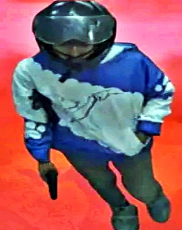 ¡‘RATOTA’ CON PISTOLON ATRACA COMERCIOS EN LAS BAJADAS!