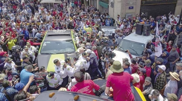 ¡LA CNTE AMAGA CON BOICOTEAR EL MUNDIAL!