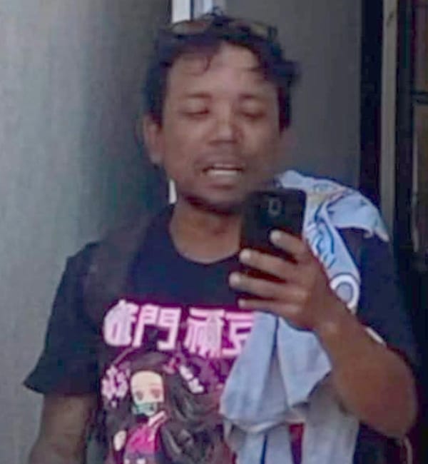 ¡TURBA DE VECINOS LE DAN UNA PALIZA A “EL CHUCKY”!