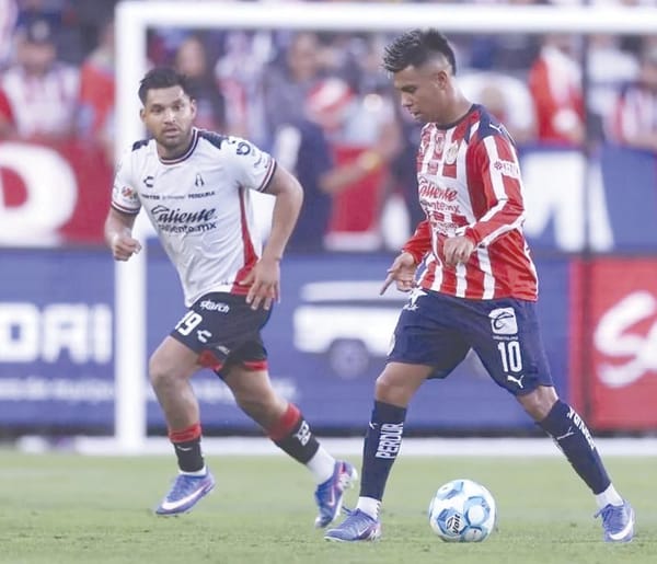 ¡CHIVAS DERROTA AL ATLAS EN AMISTOSO EN LOS ÁNGELES!