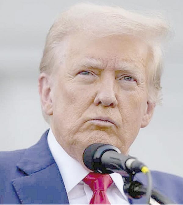 ¡MOVILIZA TROPAS TRUMP, LUEGO SE DESDICE!